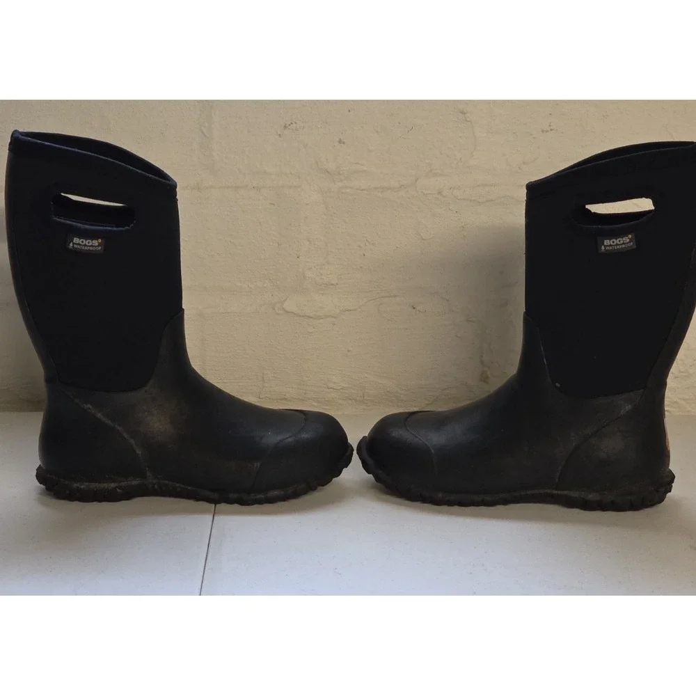 Bogs Kids Size 3 Black Neoprene Rubber Insulated Waterproof Rain Boots Gorpcore
